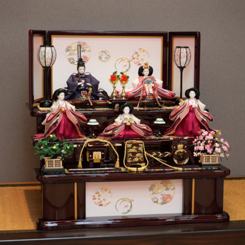 <span class="title">四君子三段(しくんしさんだん)｜258,400円(税込)｜間口70cm</span>