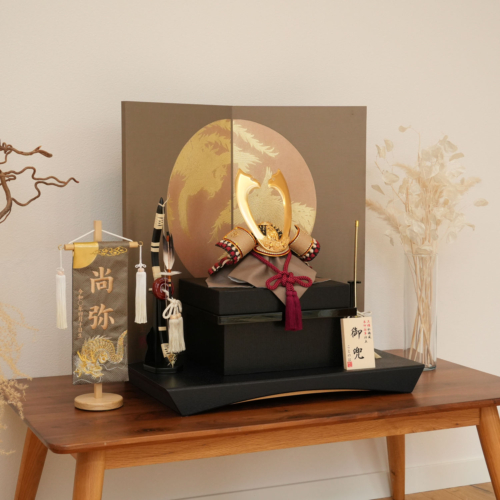 <span class="title">王仙(おうせん)｜239,000円(税込)｜間口60cm</span>