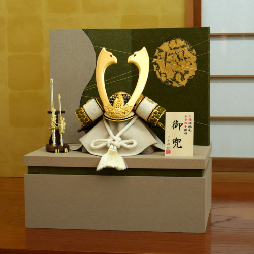 <span class="title">収納兜翠樹(すいじゅ)｜210,000円(税込)｜間口45cm</span>