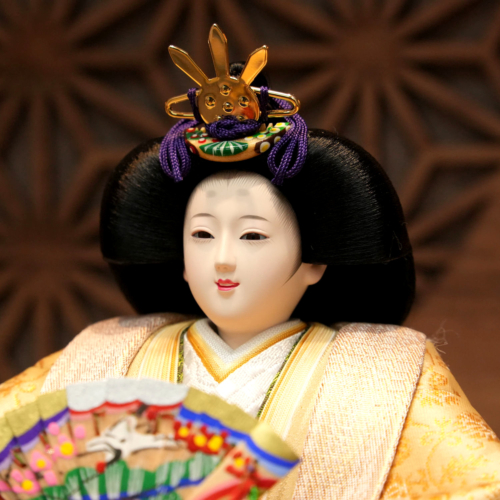静 女雛のお顔と髪飾り